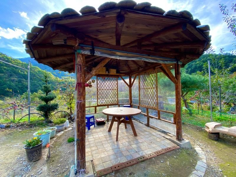황토방 전경