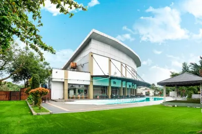 Sapadia Villa Club House Sunggal Các khách sạn ở 