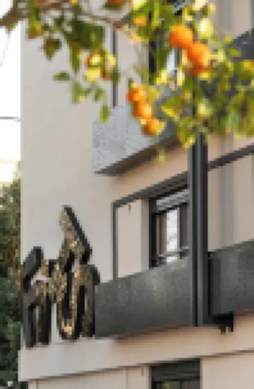 Fits Living Hotels in Sograf