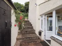 Squirrel Cottage