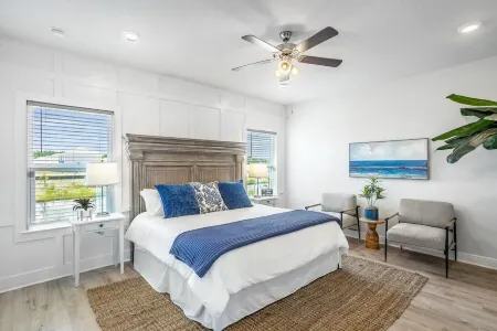 5 Min to Beach, Golf Crt, in-Law Suite, Pool