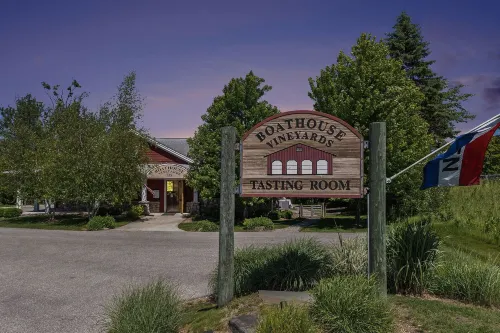 The Birches Condotel Unit 3 Hotels in Leland Township