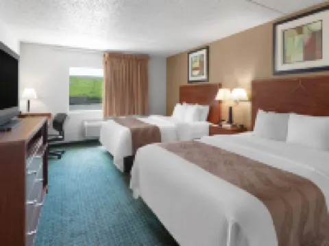 Baymont by Wyndham Jamestown Conference Center & Water Park Hotels in Jamestown