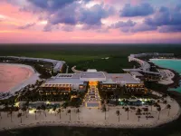 Hilton Tulum Riviera Maya All-Inclusive Resort Hotels in Tulum