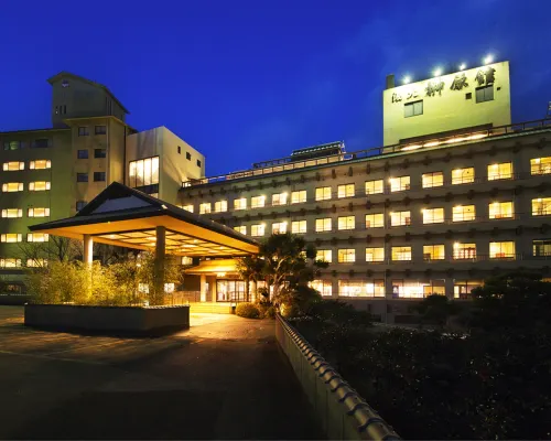 Yumoto Sakakibarakan โรงแรมในสึ