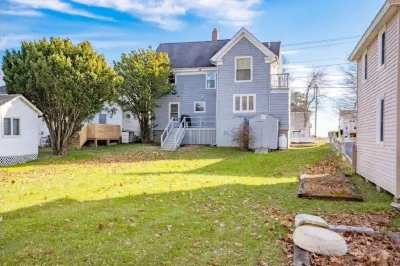Pine Point Beach House - steps from the beach! Hotels near Scarborough Lobster