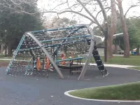 Family Home, walk to Downtown Overland Park!