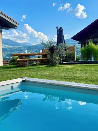 Maison Calme Plein Sud Jardin-Piscine Vue Mont Blanc Отели в г. Салланш
