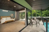 Seven Ranch Jungle Villa Hotels in Carara