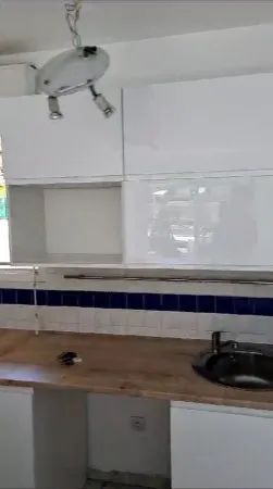 T2 with terrace, swimming pool, secure residence in Mandelieu close to the sea Отели рядом с достопримечательностью «Chateau de la Napoule / Musee Henry-Clews»