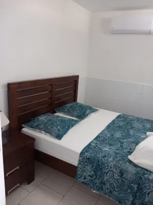 Source bis sea and hot water