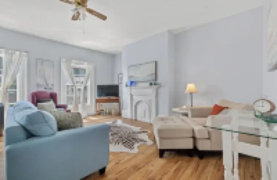 Historic Flat Best DT Location