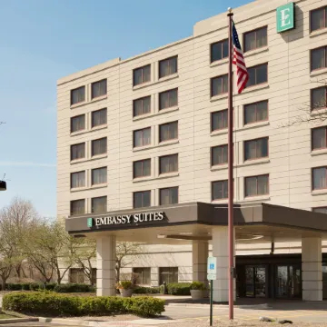 Embassy Suites by Hilton Chicago North Shore Deerfield