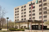 Embassy Suites by Hilton Chicago North Shore Deerfield Hotels in Deerfield