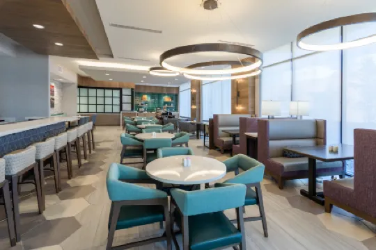 Hilton Garden Inn Albuquerque Downtown