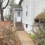 3bedroom apartment in Teaneck with AC, WiFi, 12 miles from Times Square NYC. Hotels in Teaneck