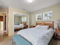 Charming 4-bedroom house with WiFi and AC in lovely Sonora 索諾拉酒店