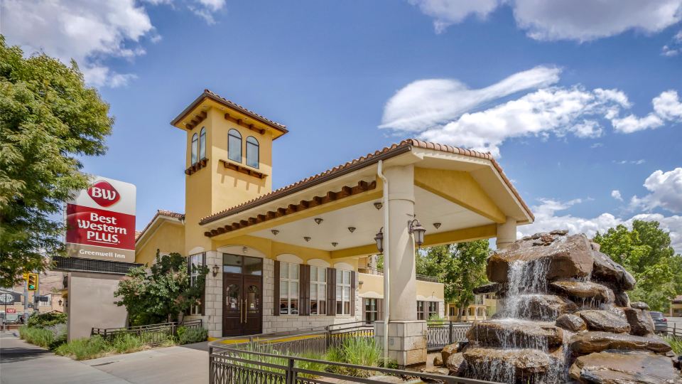 Best Western Plus Greenwell Inn