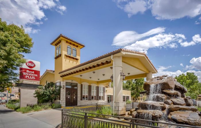 Best Western Plus Greenwell Inn