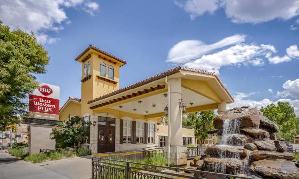 Best Western Plus Greenwell Inn