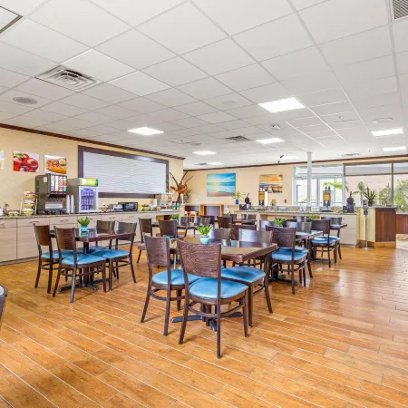 Quality Inn & Suites Tampa Near Fairgrounds and Casino