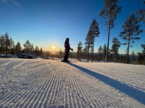 Neugebaute Gemütliche Skihütte in Idre- Himmelfjäll mit Aussicht-50m zum Lift Hotels in Alvdalen N