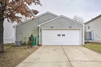 Lafayette House - 7 Mi to Purdue and Downtown! Các khách sạn ở Tippecanoe County