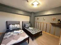 Califnia Gardens Square - 4-Star