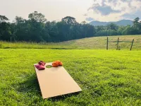 Hannah's Hideaway - Sleeps 6, secluded cabin in Stuart with mountain views