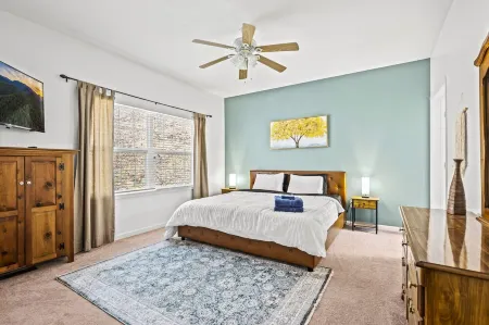 SuperHost - Game Room - Hot Tub