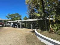 2 bedroom 2 bath condo on Pacific Ocean, steps from a pool, close to surfing. Hotels in Playa Azul