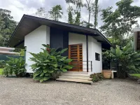 Casa Manzano Hotels in Talamanca