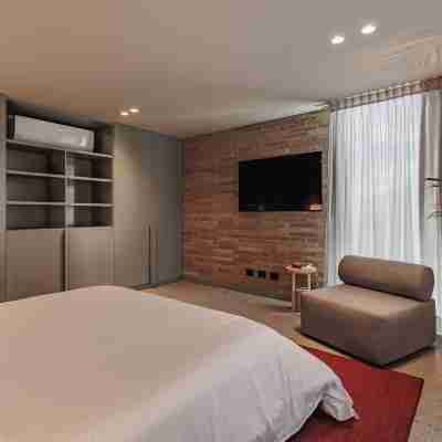 The Somos Loho Rooms