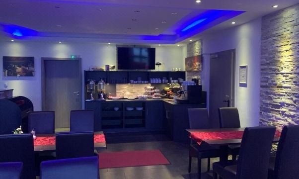 5. 호텔 아이한..