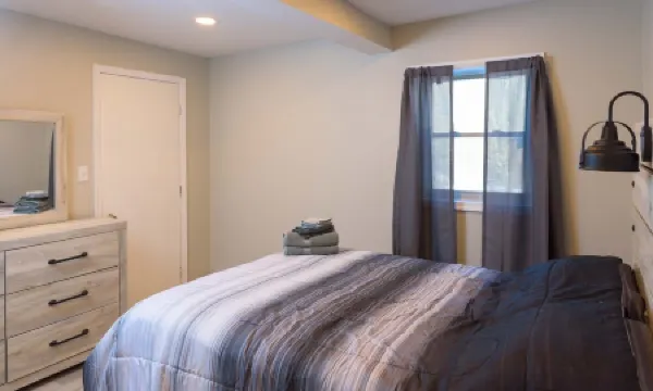 Lakeside Retreat! SPECIAL PRICING! DON'T MISS OUT!