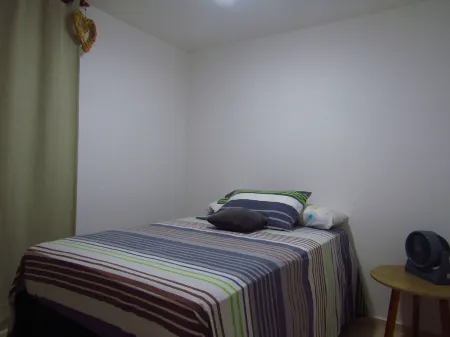 Modern apartment located in a resort style condo, pools, jacuzzi, soccer field,.