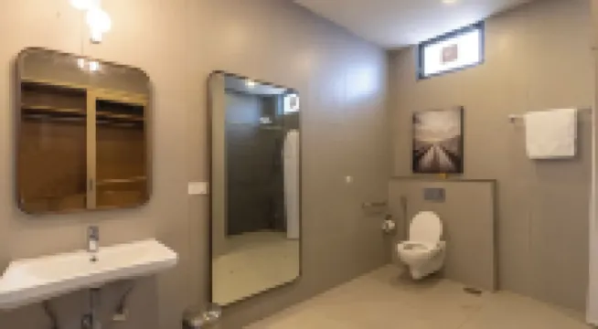 1-bedroom apartment in fabulous Vadodara with fitness room with all amenities.