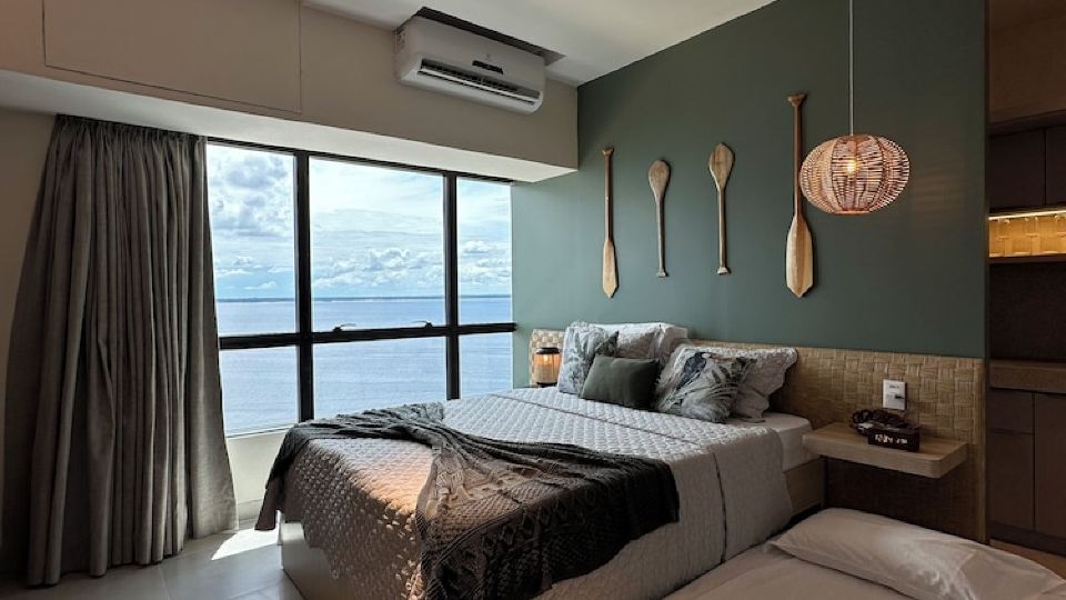 Luxury Studio with stunning river views