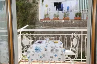 Nautilus House, Amalfi