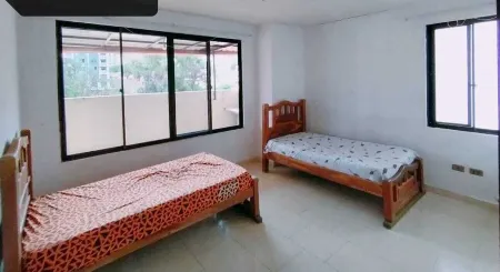 Superb 3-bedroom apartment in Cochabamba. Premium location Отели рядом с достопримечательностью «Proyecto Martadero»