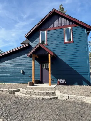 Parkside Nest Apartment Near Manito Park