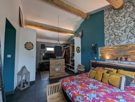 Villa Type mas Provençal 140 m2 4 Chambres Jardin de 1000 m2 Piscine 8 /4