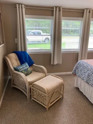 1 Room on Main Street w/ kitchenette- Main Street , Shallotte between HB and OIB Hotels in Shallotte