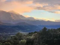 Rental between sea and mountains Hotels in Belgodere