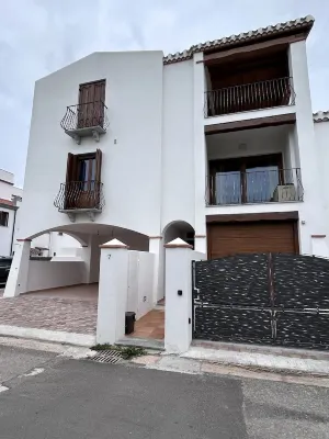 Appartamento per le Vacanze a Tortoli Các khách sạn ở Tortoli