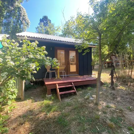 Cozy Cottage with Pool, Sauna and A/C