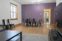 Spacious 2 BR 1 BATH - NEAR DOWNTOWN