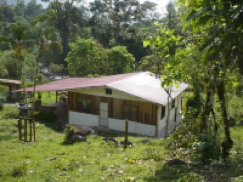 Authentic Vacation Home in Unique Setting of 25 Acres of Tropial River Landscap Hotels in 