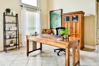 Spacious 5-bedroom house on Golf Course near South Padre Island