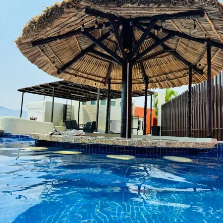 3 Sunsets, Pet Friendly Ocean View in Brisas